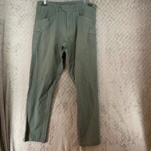 Ten Thousand Cargo Chino Pants Mens 33 Olive Green Tapered Leg Rugged Cotton